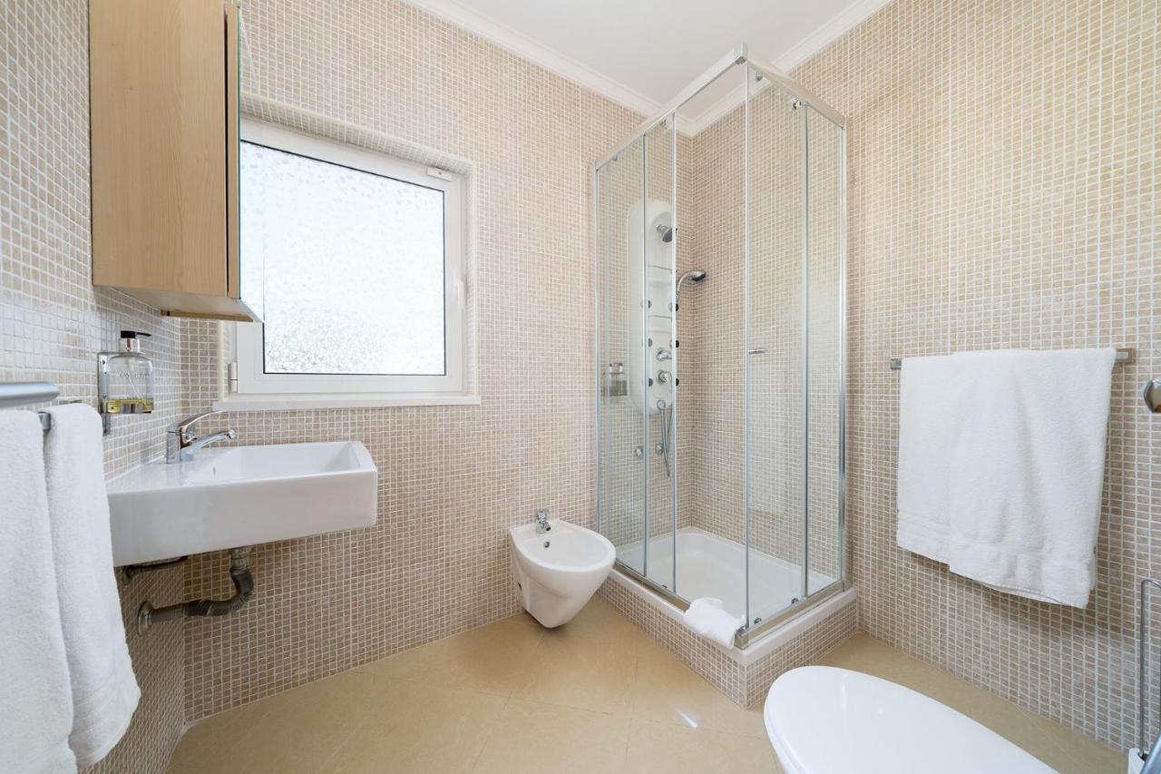 Villa Albardeira 83 By Destination Algarve *